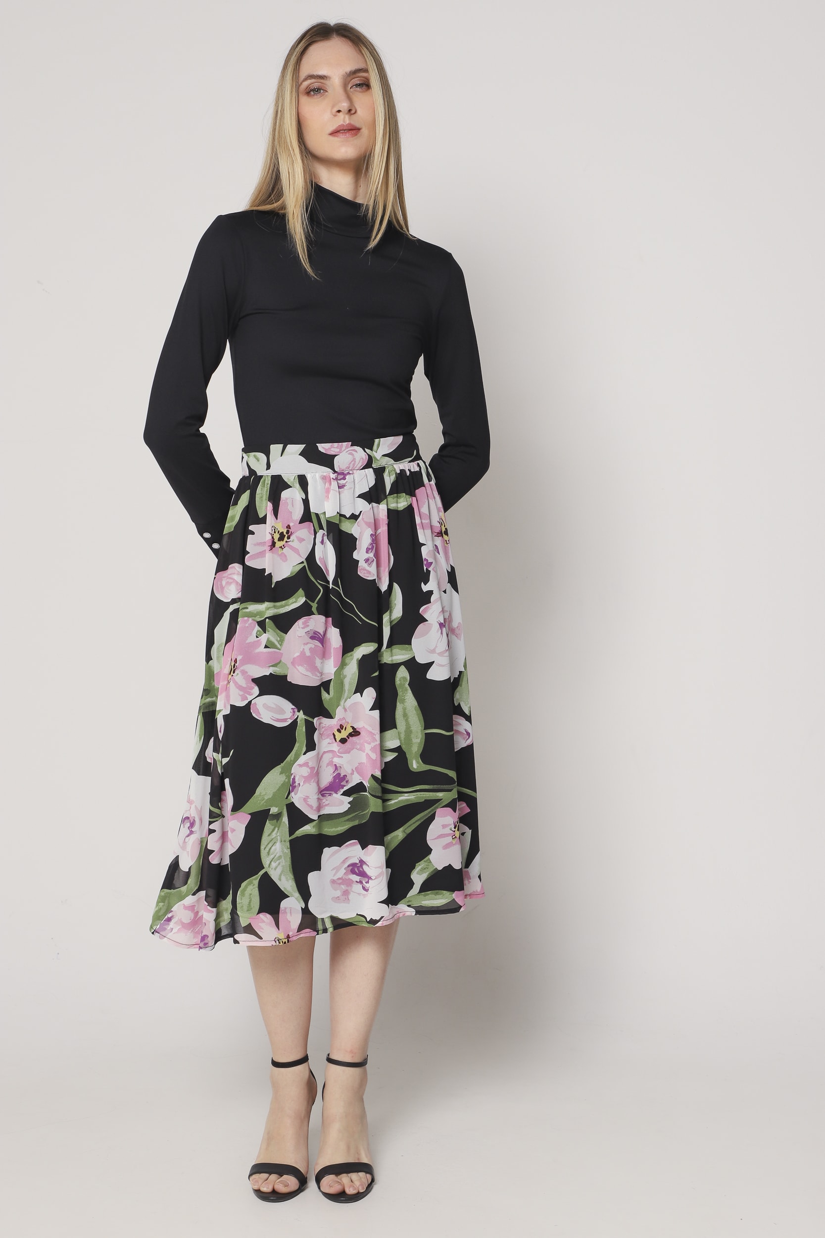 Saia Mídi Chiffon Floral  Preto