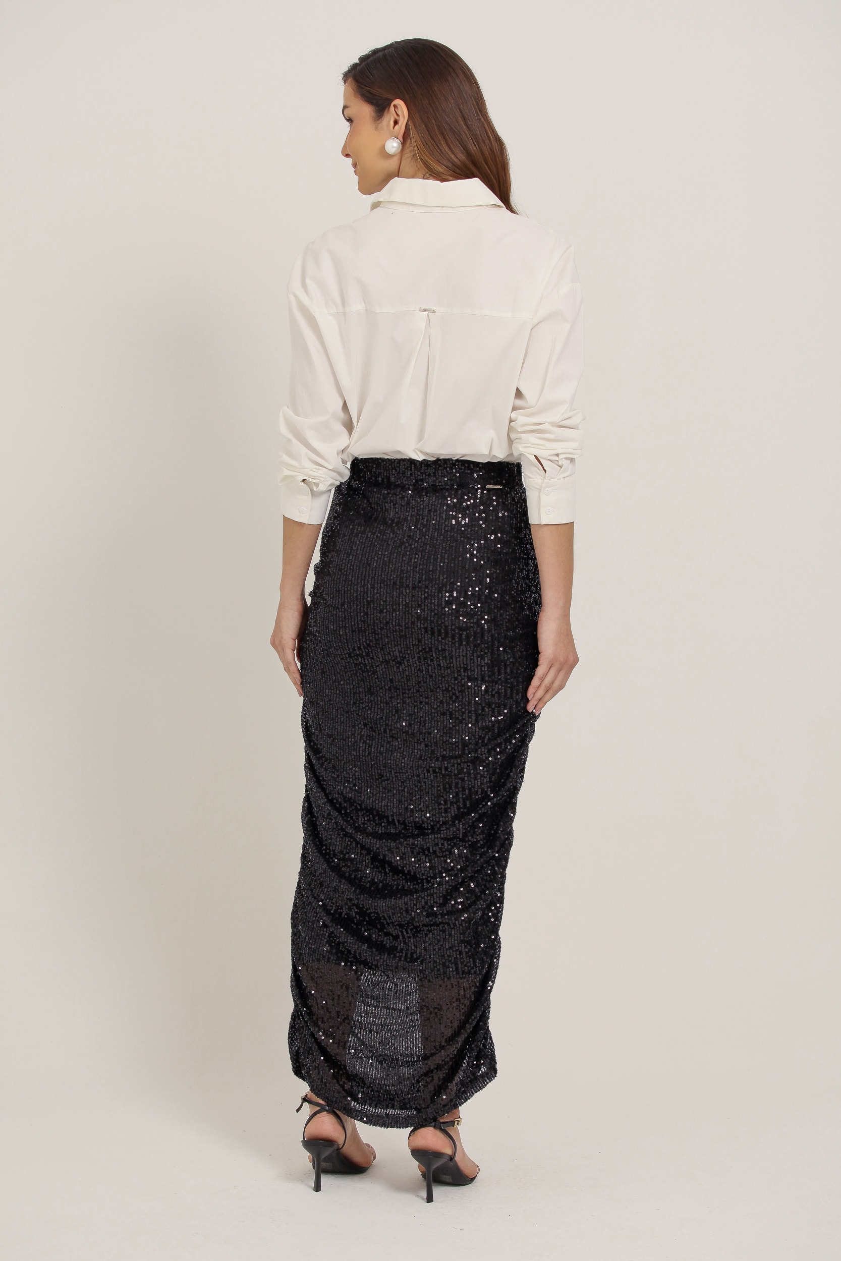 Saia Midi Paetê Franzido Lateral Preto