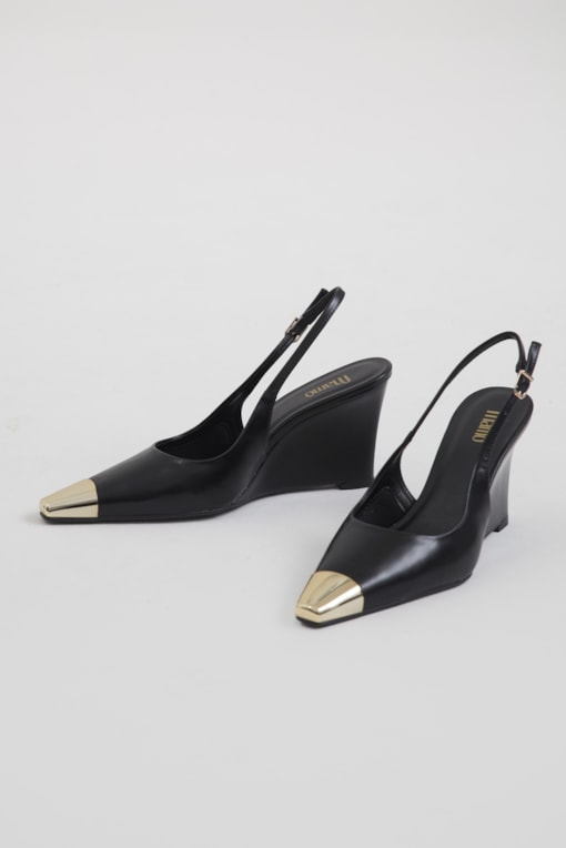 Scarpin Anabela Bico Dourado  Preto