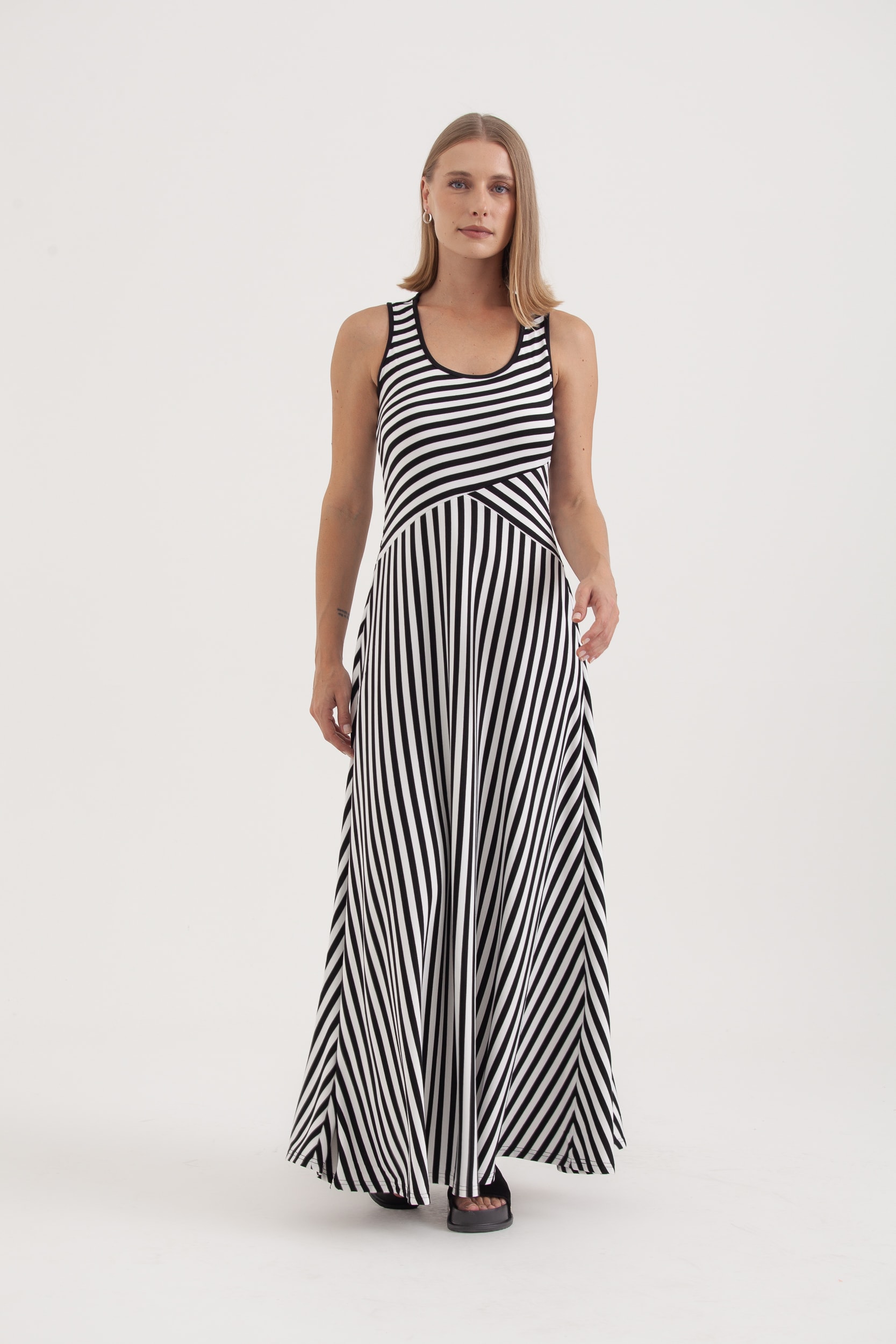 Vestido Listrado Direções Diferentes Marinho 