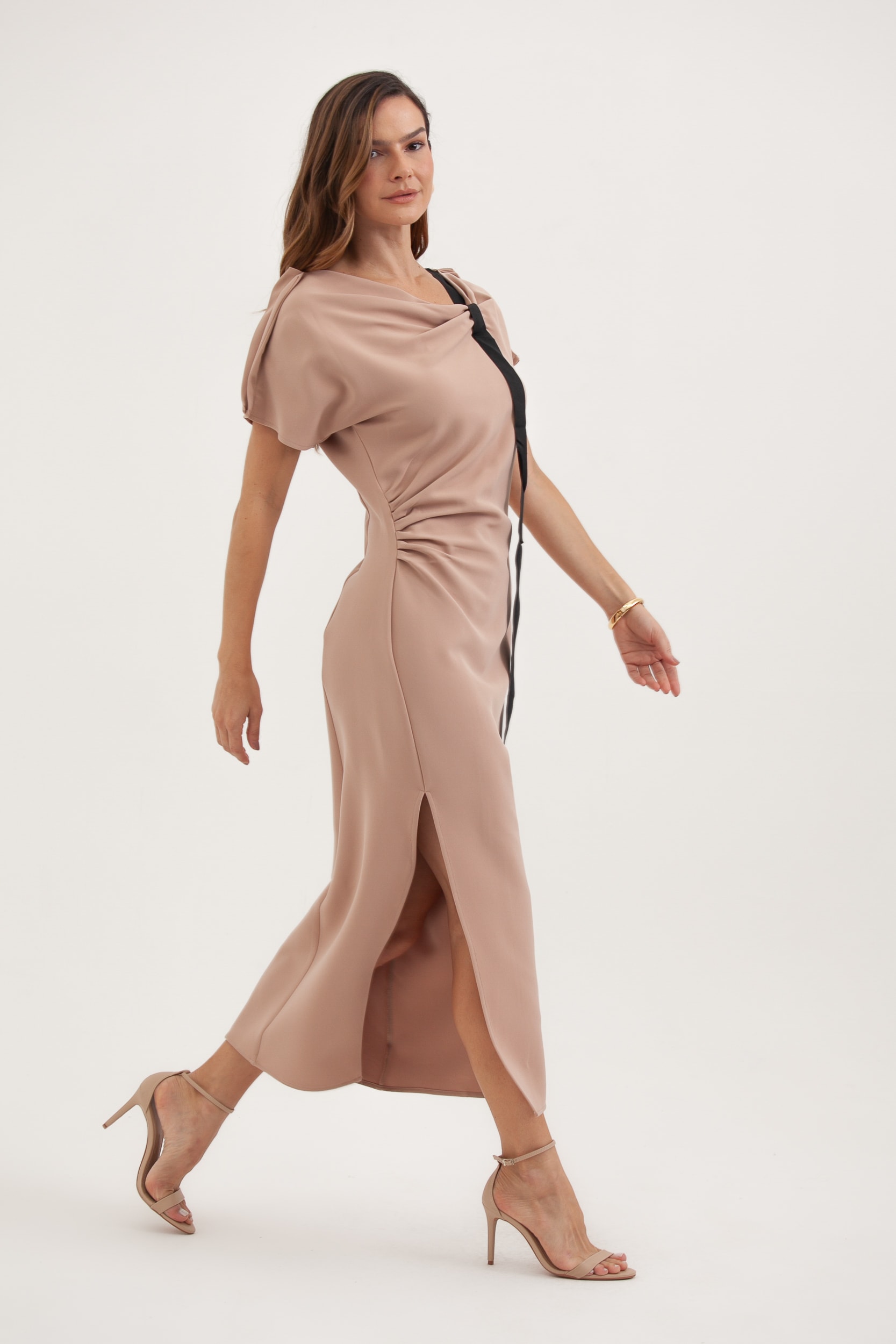 Vestido Midi Com Faixa Frontal Bege
