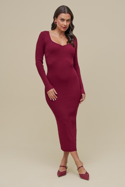 Vestido Tricô Decote Coração Cereja